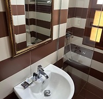 Monte Cristo Hotel with Rooftop Pool