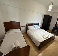 Monte Cristo Hotel with Rooftop Pool