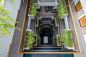 Lahome Boutique Villa and Apartment