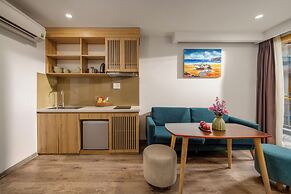 Lahome Boutique Villa and Apartment