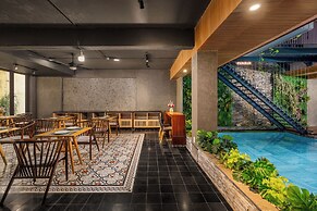 Lahome Boutique Villa and Apartment