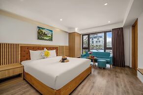 Lahome Boutique Villa and Apartment