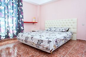 Khloya Hotel