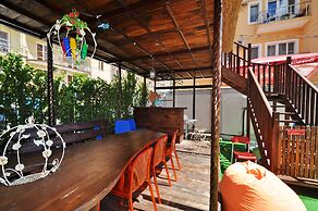 Khloya Hotel