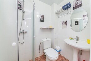 Khloya Hotel