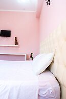 Khloya Hotel