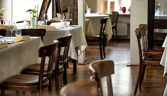 Landhotel Schloss Sörgenloch