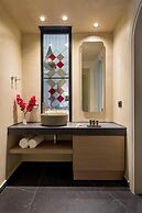 Contessa Boutique Hotel