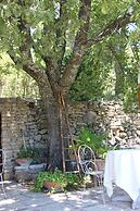 La Petite Auberge