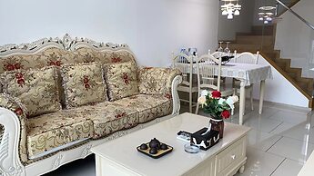 Ihouse Executive Apartment