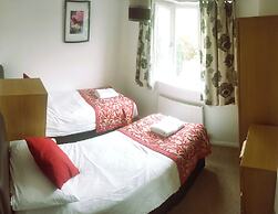 Holt Apartment