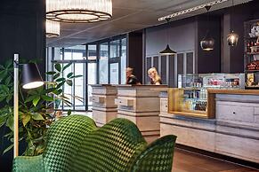 Me and All Hotel Mainz, by Hyatt