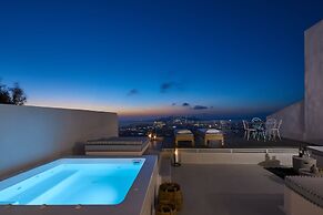 White and Co. La Torre Suites