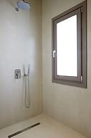 White and Co. La Torre Suites