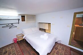 Ahuzat Shaul - Apartment