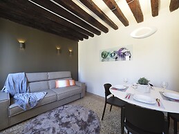 Majestic Rialto House