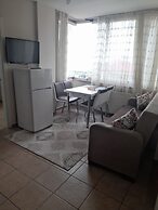 Elit Kurdal Apartment