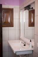 Patio Hostel - Adults Only