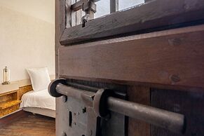 Aux Prisons de Montagny