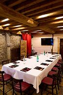 Aux Prisons de Montagny