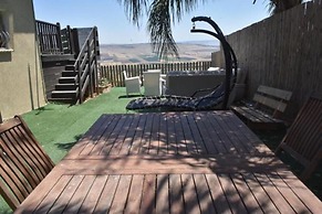 shir lakineret smadar