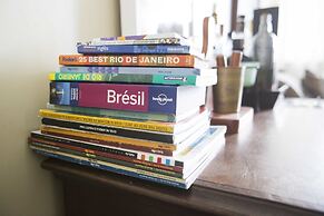 Fadel 702  Estadia Carioca