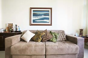 Fadel 702  Estadia Carioca