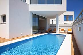 Sunrise Seaview Villas