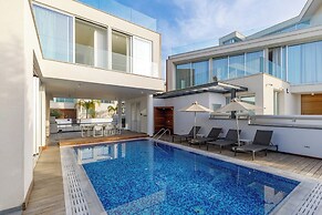 Sunrise Seaview Villas