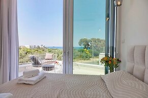 Sunrise Seaview Villas