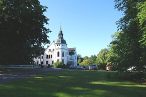Hellidens Slott och Vandrarhem - Hostel