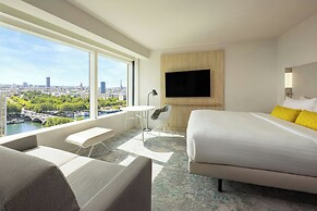 Courtyard by  Marriott Paris Gare de Lyon