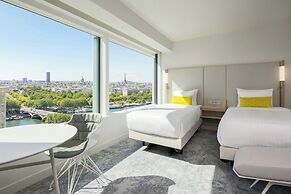 Courtyard by  Marriott Paris Gare de Lyon