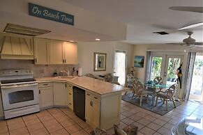 Oasis at John's Pass Madeira Beach