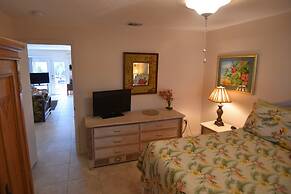 Oasis at John's Pass Madeira Beach