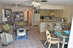 Oasis at John's Pass Madeira Beach