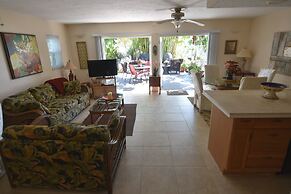 Oasis at John's Pass Madeira Beach