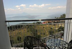 Wind Residences by SMCo