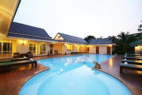 The Forest Home Resort