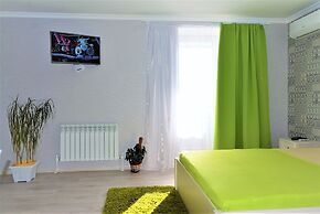 Megapolis Apartments on Bolshaya Manezhnaya street 13V