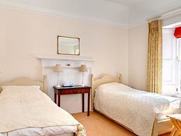 Inchgarry Court Main