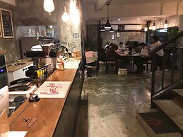 OasisCafe&Nap - Hostel