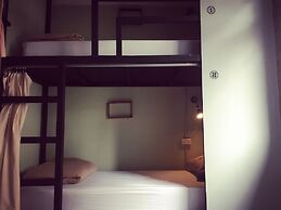 OasisCafe&Nap - Hostel