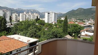 Apartment Pucurica II