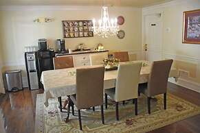 Martha's Vineyard Bed & Breakfast