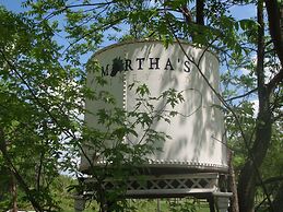 Hotel Martha's Vineyard Bed & Breakfast, South Haven, United States Of ...