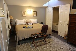 Martha's Vineyard Bed & Breakfast