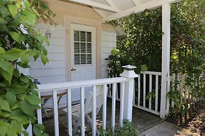 Martha's Vineyard Bed & Breakfast