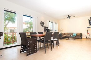 Penthouse for large gropus by BRM