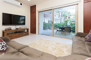 Puerta Zama 107 by BRM